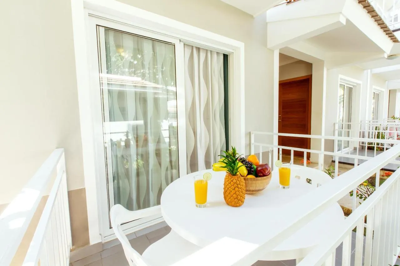 **** Hotel Tropicana Suites Deluxe Beach Club & Pool - Playa Los Corales Punta Cana Dominican Republic