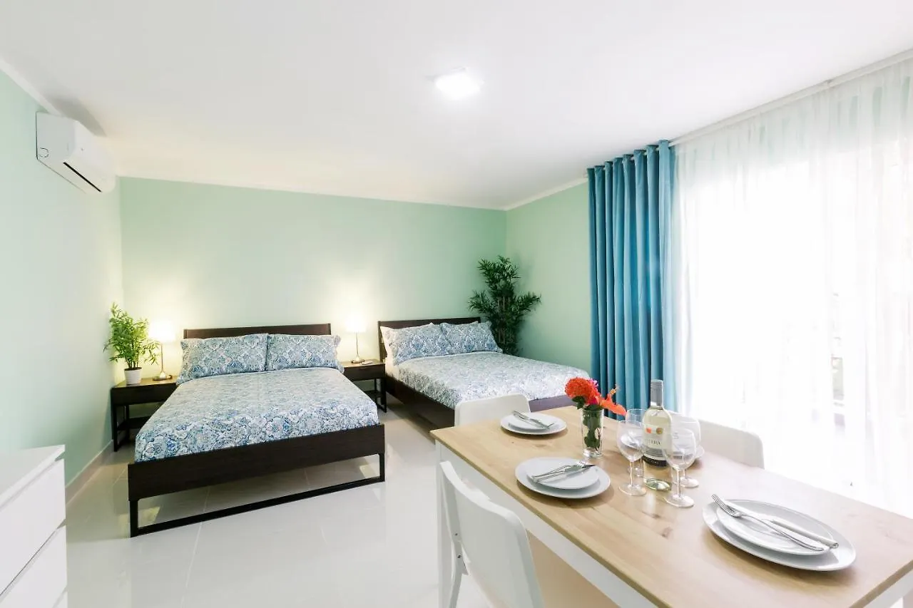 Tropicana Suites Deluxe Beach Club & Pool - Playa Los Corales Punta Cana Hotel